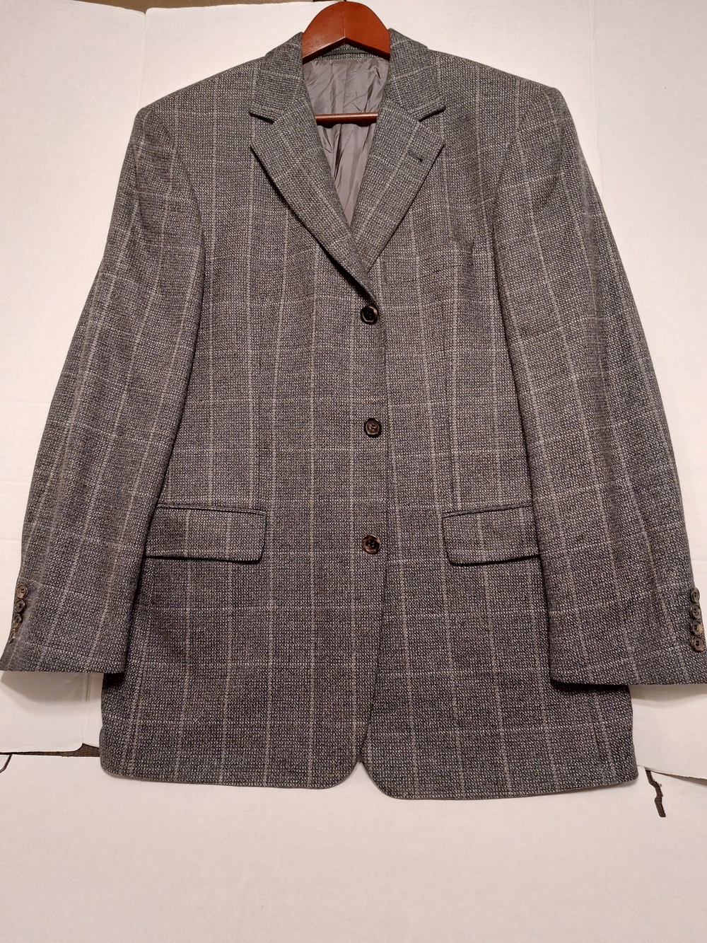 Boss Satin-Lined Gray Suit Jacket